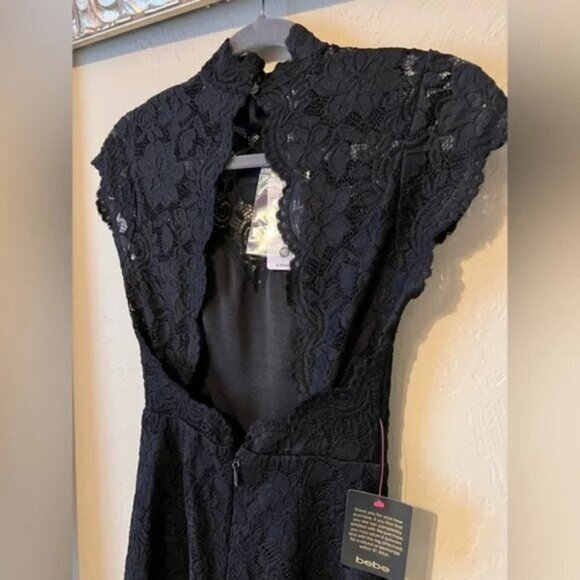 NWT Bebe Lace Romper Open Back High Mock Neck Sweetheart Underlay - Picture 2 of 5